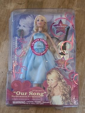 VINTAGE 2008 Taylor Swift "Our Song" Singing Doll NIB Sealed